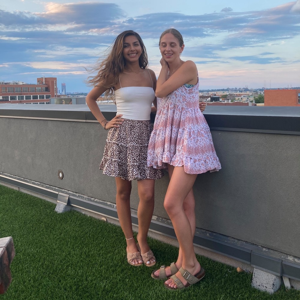 Meet your Posher, Juliette